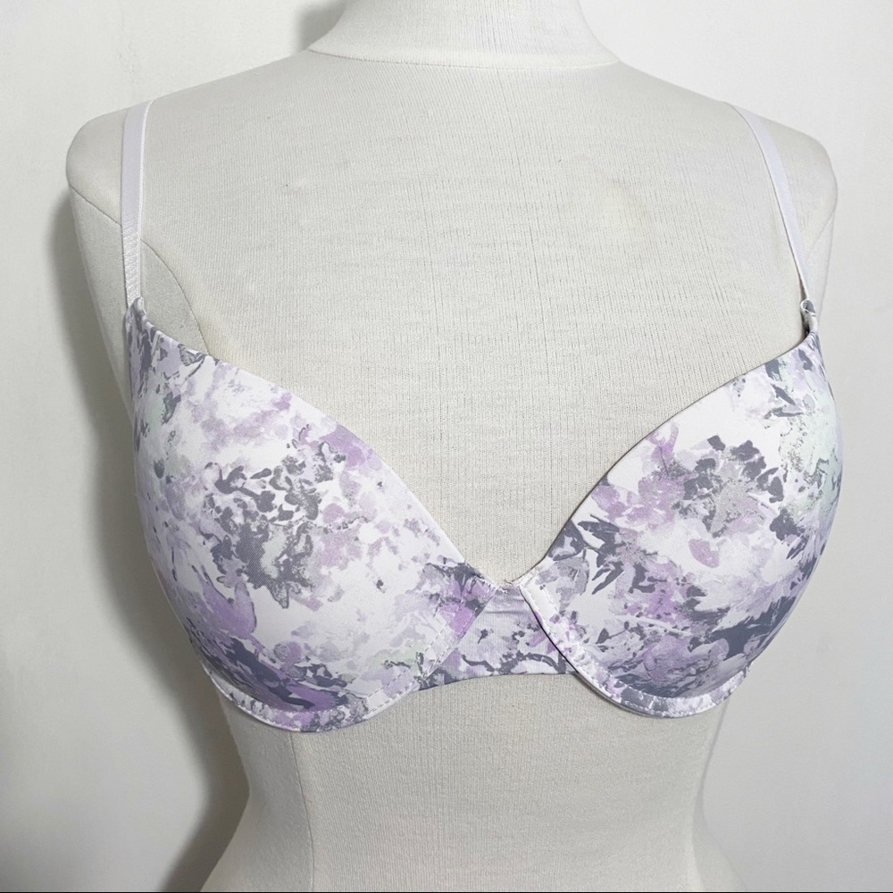 VINCE CAMUTO EUC floral print underwire bra 36C